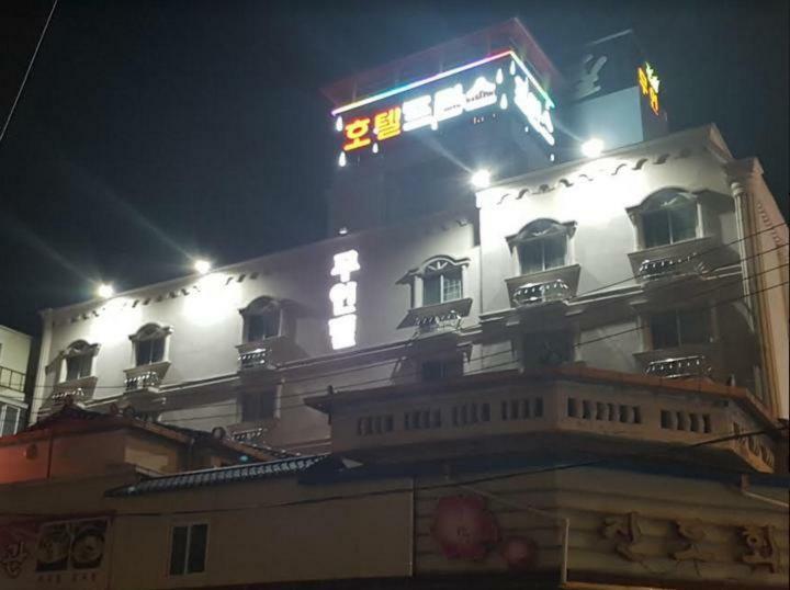 Prince Hotel Gwangju Metropolitan City Exterior foto